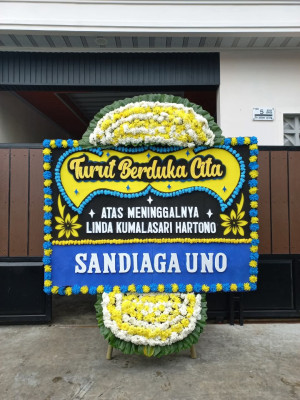 Papan Bunga Duka di Tanjung Menang